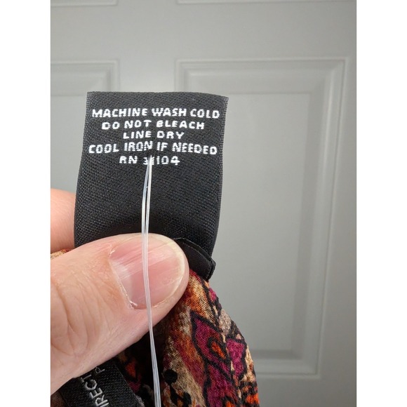 New Directions Rust Paisley V Neck Top Cold Shoulder 3/4 Sleeve Sz Petite L NEW - Picture 6 of 6